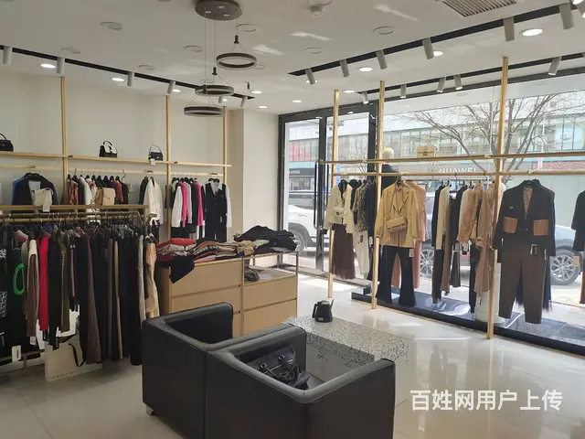 pzj转让西沙万国名园酒店楼底领第女装店 - 图片 4