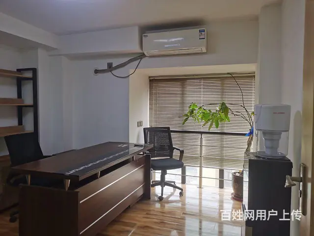 万象城附近精装办公室房东直租 - 图片 5