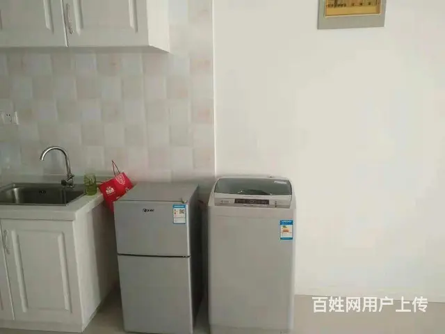 泰盈八千里精装修中间楼层2房 - 图片 1