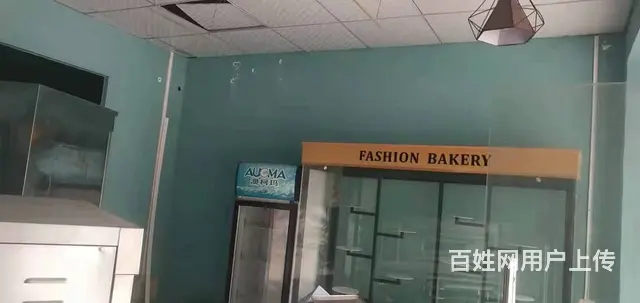 0285（爆铺网）万载县新源大酒店楼下旺铺出租 - 图片 4