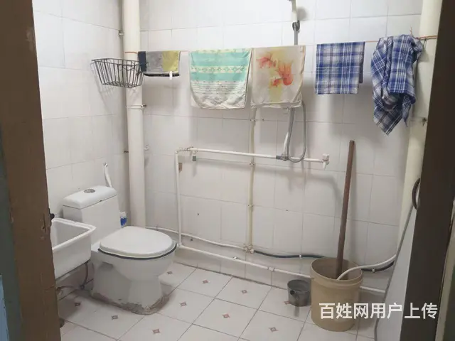 a湖滨区  2室2厅 独卫 阳台  带家具 - 图片 3