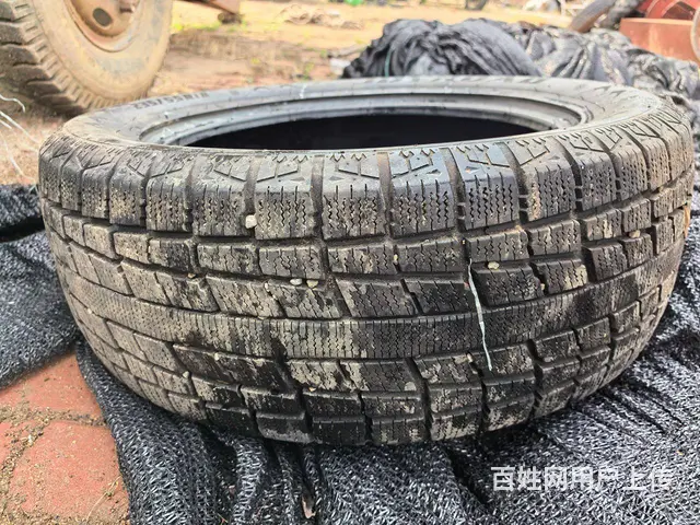 出售雪地胎235一55一18型号 - 图片 2