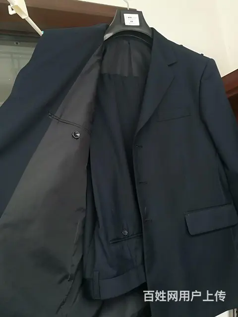 低价转让全新衣服，有西装，休闲夹克，夏裤 - 图片 1