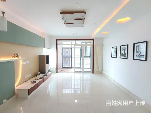 急 一楼带大院子 小区中间位置 万达绿地世纪城 飞机户型 - 图片 2