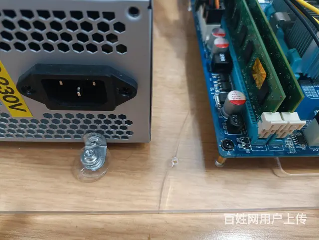 要什么侧透啊！直接来全透开放式电脑主机 - 图片 5