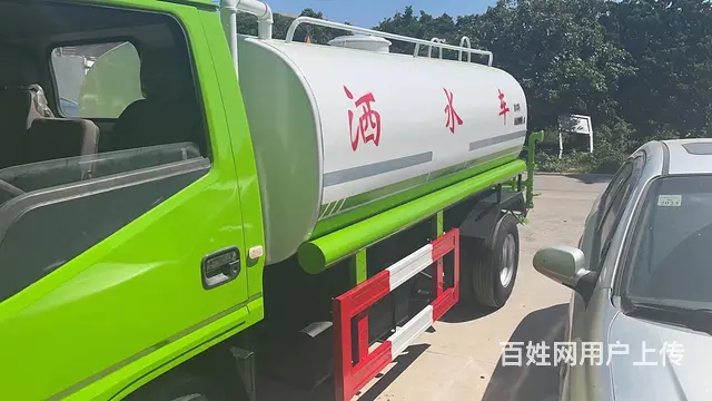 6方洒水车出售、实表47000公里带全新电动水炮 - 图片 3