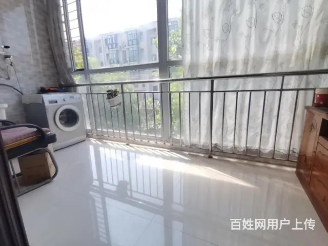 浇筑房低楼层 七里河旁 阳光水岸 三居室带地下室 老证 - 图片 4