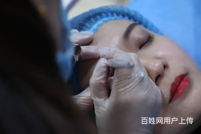 男生中考毕业学什么纹绣培训班培训学校 - 图片 1