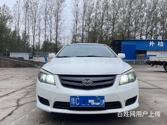 比亚迪L3 2012款 1.5 手动 尊贵型 - 图片 1