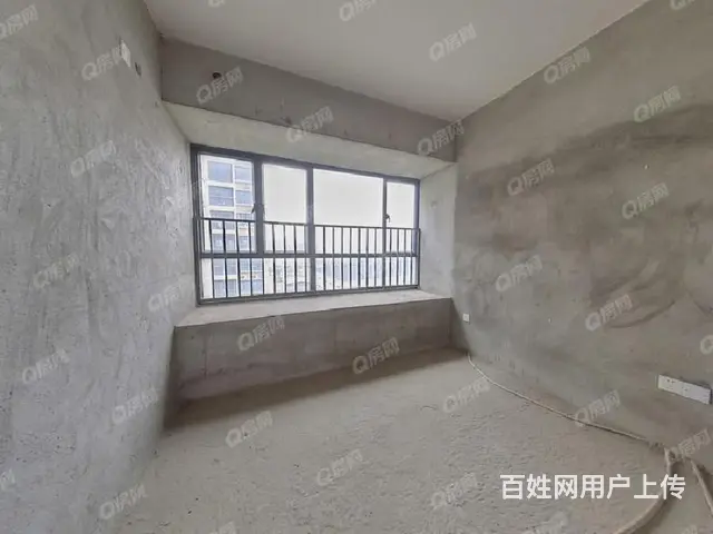 金湾红旗 正帮广场旁 中珠上郡4期，高层毛坯三房 没住过 - 图片 2