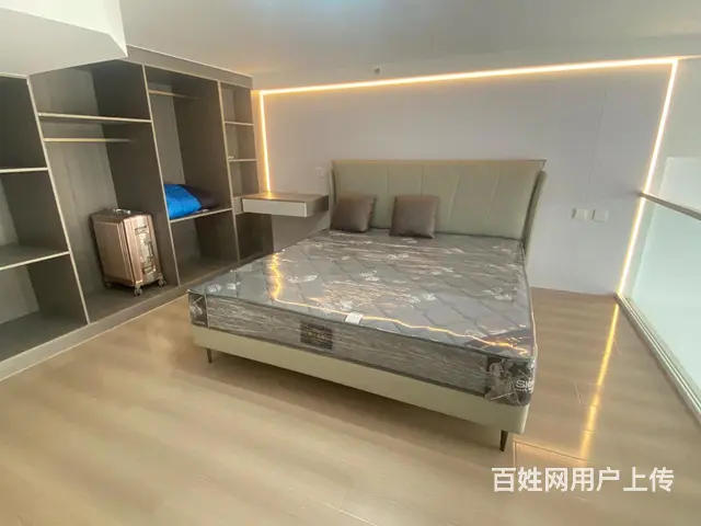 【搞定了！】出租地铁四号线精装跃层公寓可月租日租 - 图片 1