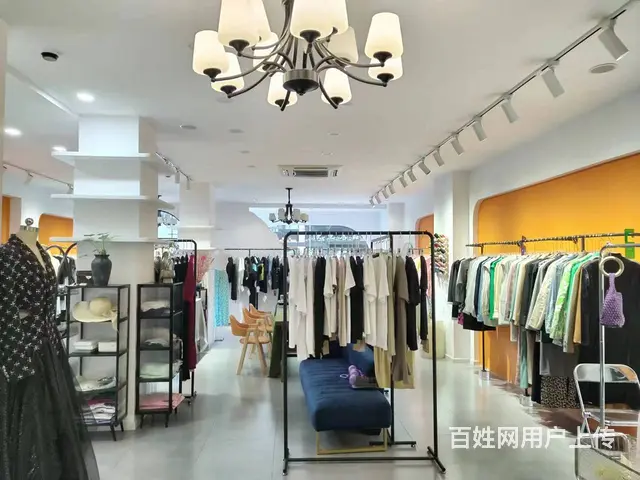 （易转介绍）柯桥沿街好位置服装店转让位于商业街，可以空转 - 图片 6