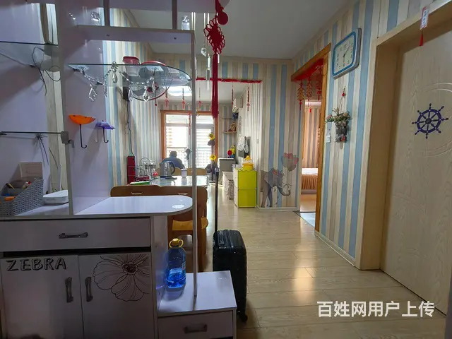 大医院附近 上学吉房 绿都叠翠园 电梯房11楼 - 图片 1