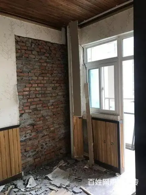 打墙，拆除，开门洞，安装地板砖 - 图片