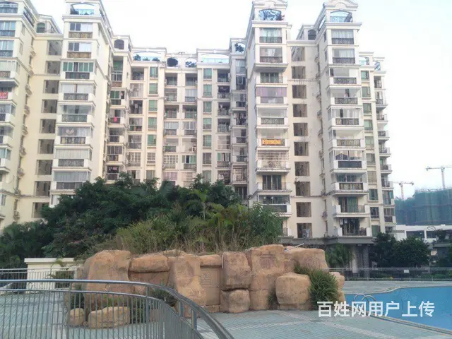 与澳门一墙之隔.下楼三五分钟即可过关澳门.房靓价优.欢迎咨询 - 图片 1