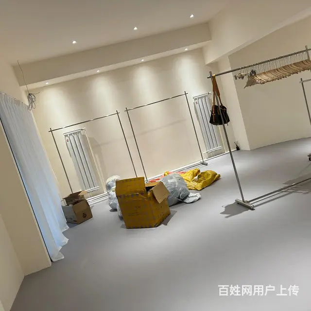 五爱市场正对面门市出租 - 图片 4