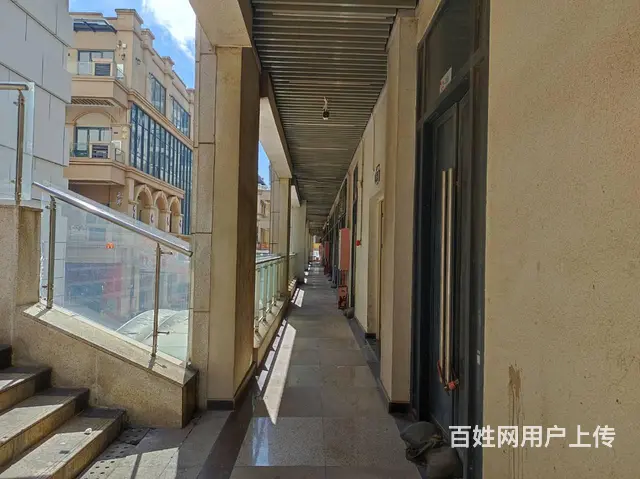 （51旺铺推荐）远大购物广场二楼83平出租 - 图片 9
