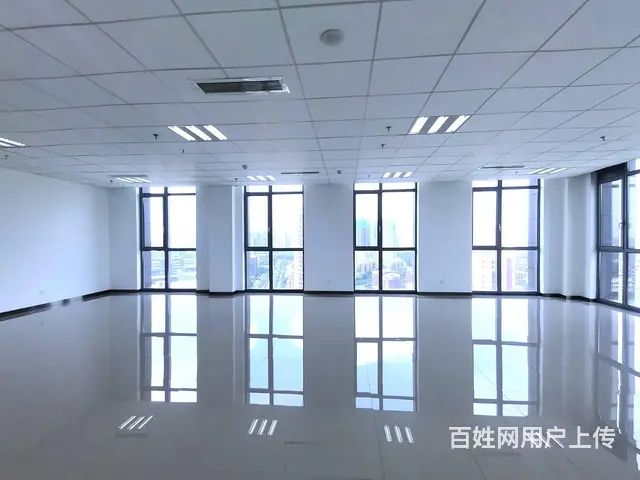 甲方直租 三面落地窗 320平写字间 送免租期 停车位 - 图片 4