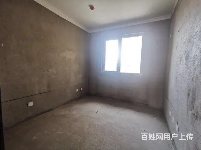 真实在售 中梁   八号楼 7楼 4室2厅2卫  92万 - 图片 11