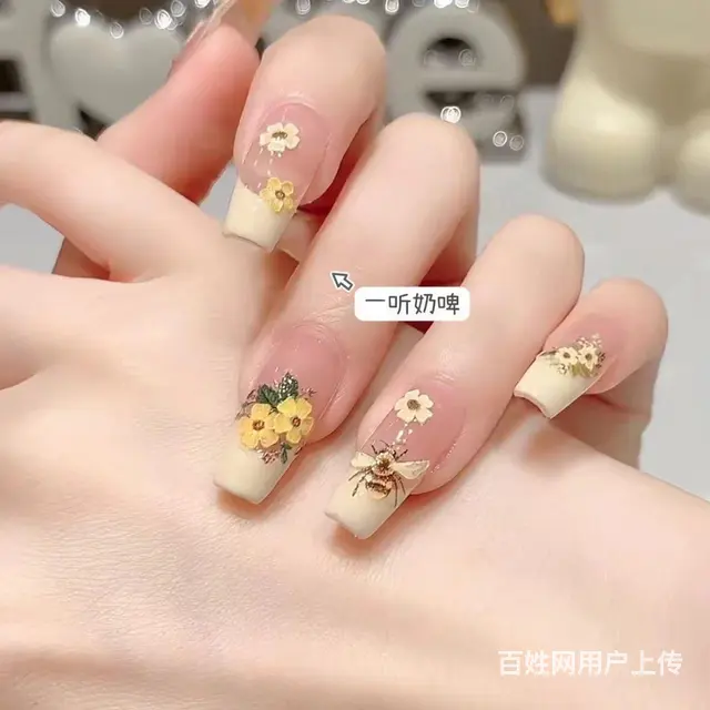 上门美甲师上门服务 - 图片 1