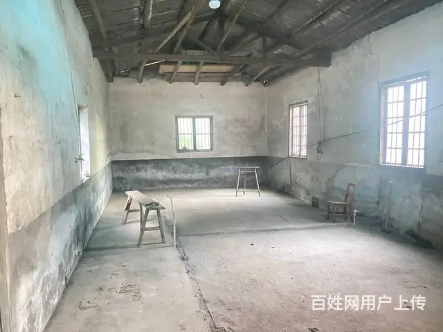 (房东直租)开福沙坪汉回150平仓库，带场地/住房优价出租 - 图片 6