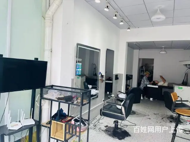 XN 龙泉十陵 成都大学旁 临街美发店低价转让 - 图片 7
