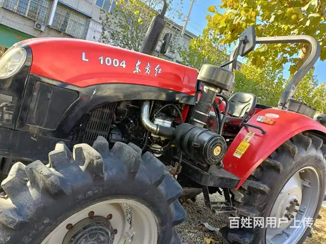 个人一手东方红1004拖拉机低价转让 - 图片 1