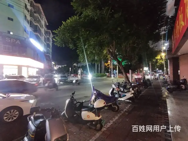 （51旺铺推荐）龙华西路120平餐饮店出租 - 图片 2