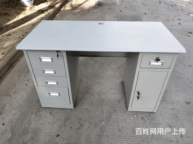 昆山钢制办公桌，电脑桌，完好 - 图片 2
