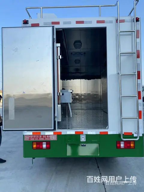 新款国六重汽豪沃餐车 红白喜事下乡流动厨房车 多少钱一辆 - 图片 6