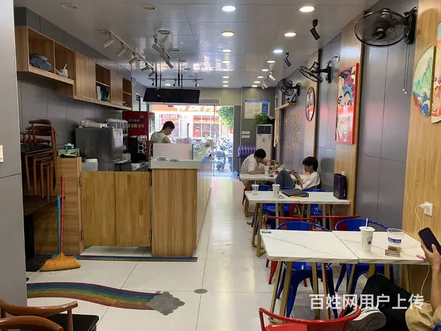 （51旺铺推荐）琼山区海南工商学院63平水吧转让 - 图片 4