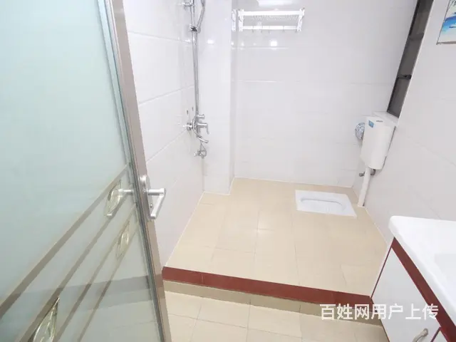 此房景观楼栋，精装修清爽三房。房东诚心出售 - 图片 3