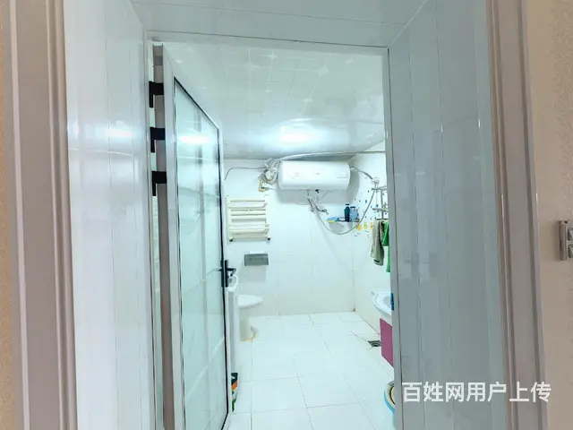 带阳台的小户型，低价出售，精装修 拎包入住 - 图片 3