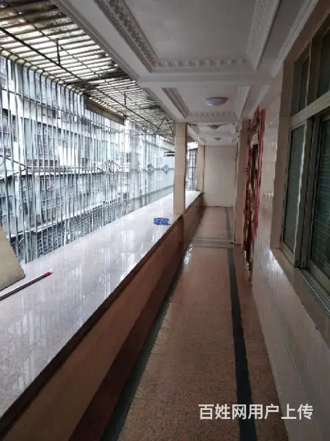 榕城榕湖路物业商住楼三房三厅出租 - 图片 1