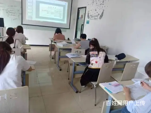 徐州想成为一名合格的平面设计师需要具备几个什么？ - 图片