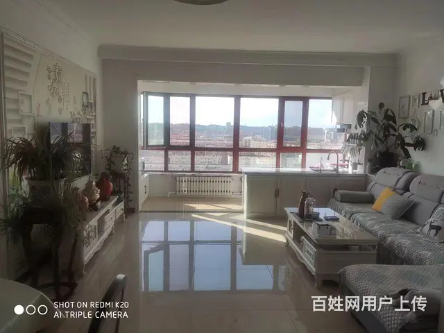 工农区新中国际城楼1502室26万70.05平 - 图片 1