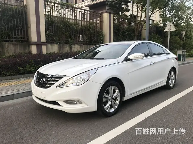 现代 索纳塔 2013款 第八代索纳塔 2.0 手自一体 顶 - 图片 1