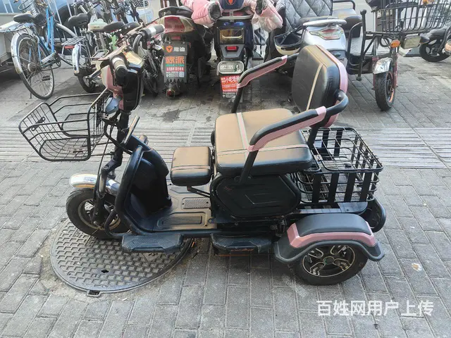休三轮车，一切原装新电瓶 - 图片 4