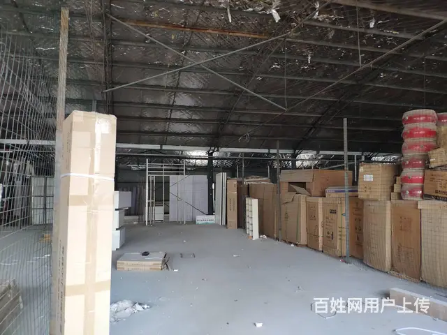 只有一间刚退租急租，春都路53号四楼仓库急租103平方 - 图片 4