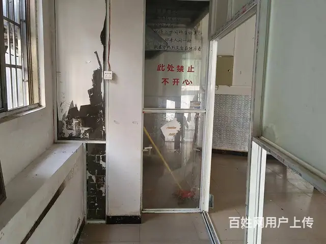 （51旺铺推荐）荔枝沟45平铺面出租 - 图片 3