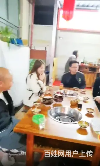 房租3000老店正宗酸汤火锅店转让-轻松经营 - 图片 1