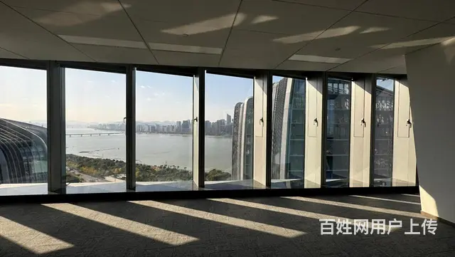 钱江世纪城，一线江景，观雲钱塘城，高层视野开阔，整层出租！ - 图片 6
