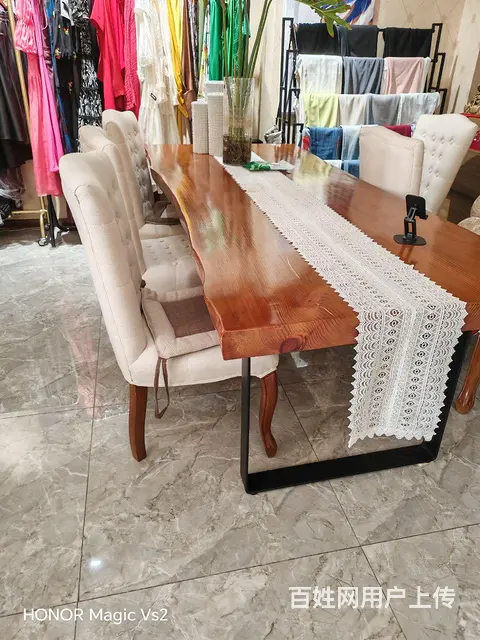 高端女装店VIP活动桌 - 图片 1