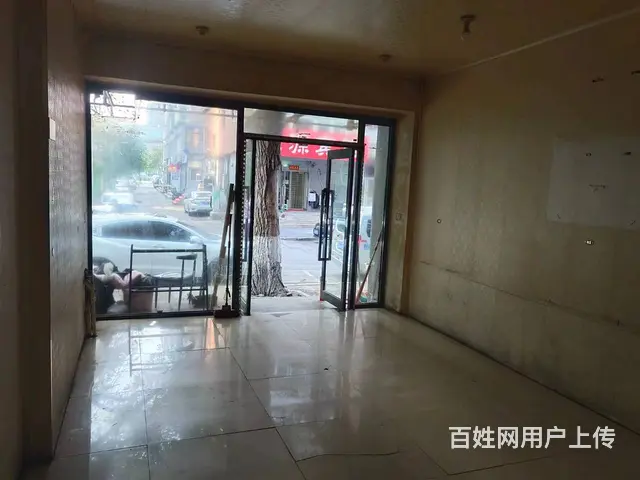 北站惠工旺地55平门市出租 - 图片 1