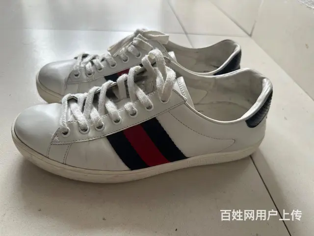 gucci  42码休闲鞋低价转 - 图片 1