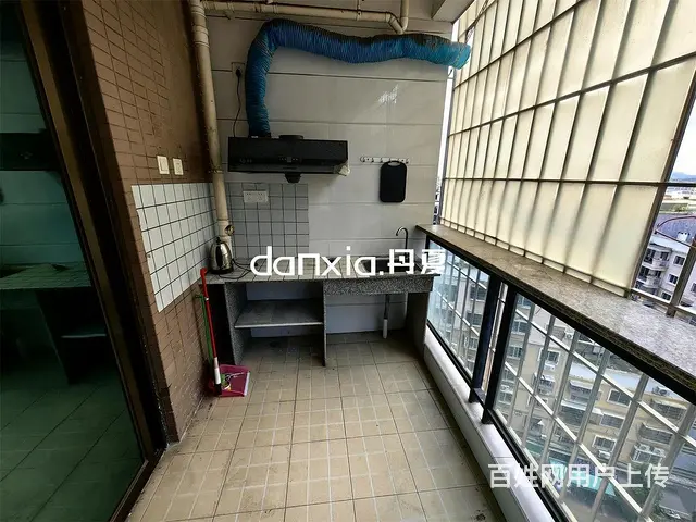 龙池广场附近 云龙海岸三期 电梯单间 朝南 不靠铁路 - 图片 4