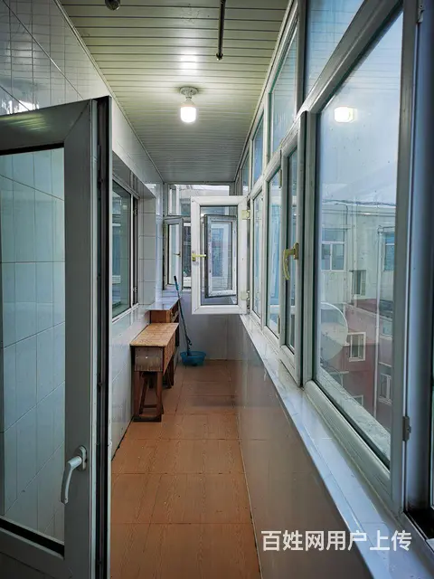 自家商业区学区精装房屋出租 - 图片 6