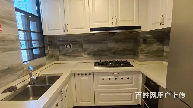 吉大 白莲洞旁 居住舒适 干净整洁 随时入住 - 图片 3