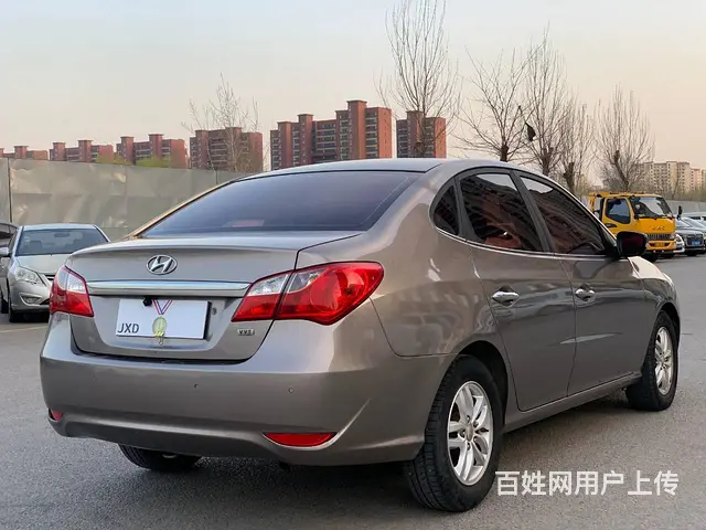 现代 伊兰特 2011款 伊兰特 悦动 1.8 手动 豪华型 - 图片 9