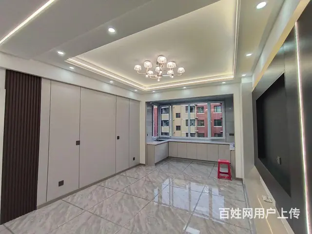 新柳城步梯四楼婚房精装未住 - 图片 1